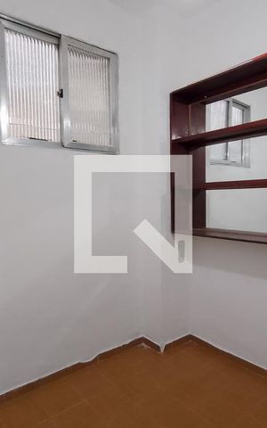 Casa de condomínio à venda com 132m², 3 quartos e 1 vaga Casa de condomínio à venda com 132m², 3 quartos e 1 vagaQuarto de Serviço