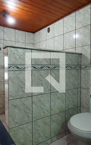 Casa de condomínio à venda com 132m², 3 quartos e 1 vaga Casa de condomínio à venda com 132m², 3 quartos e 1 vagaBanheiro Social e Área de Serviço