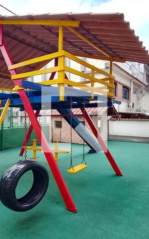 Casa de condomínio à venda com 132m², 3 quartos e 1 vaga Casa de condomínio à venda com 132m², 3 quartos e 1 vagaÁrea comum - Playground