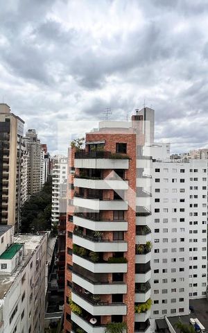 Apartamento à venda com 185m², 4 quartos e 3 vagasVista