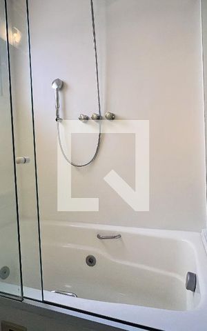 Apartamento à venda com 185m², 4 quartos e 3 vagasBanheiro da Suíte 3