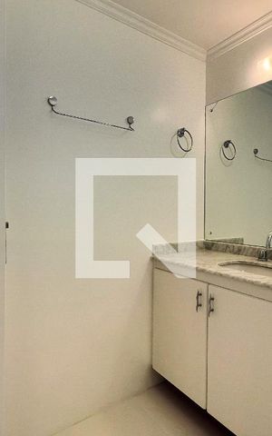 Apartamento à venda com 185m², 4 quartos e 3 vagasBanheiro da Suíte 3