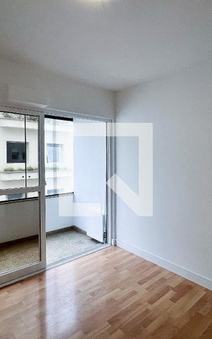 Apartamento à venda com 185m², 4 quartos e 3 vagasSuíte 2