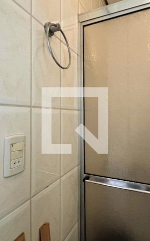 Apartamento à venda com 185m², 4 quartos e 3 vagasBanheiro de Serviço