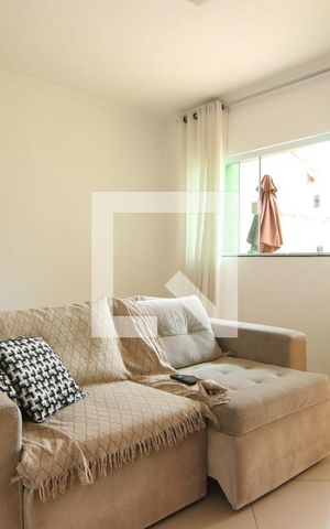 Casa à venda com 84m², 3 quartos e 2 vagasSala