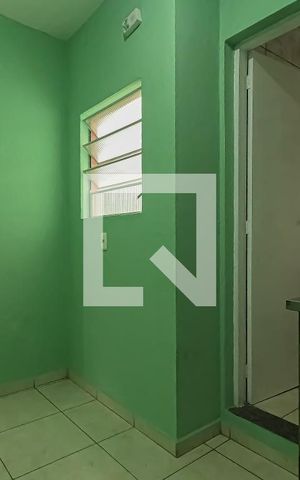 Casa para alugar com 40m², 1 quarto e sem vaga Casa para alugar com 40m², 1 quarto e sem vagaSala/Cozinha