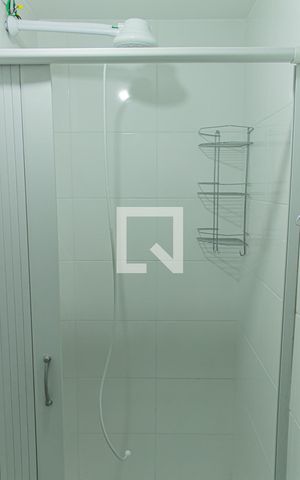 Apartamento para alugar com 43m², 2 quartos e sem vagaBanheiro