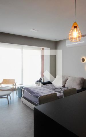Studio à venda com 34m², 1 quarto e 1 vaga Studio à venda com 34m², 1 quarto e 1 vagaKitnet
