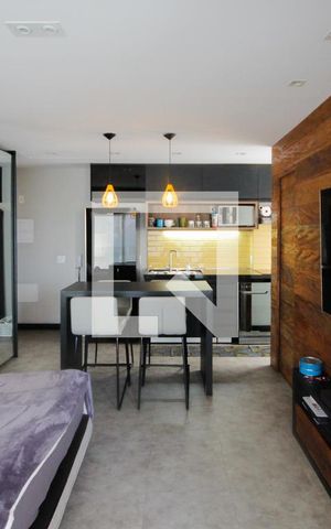 Studio à venda com 34m², 1 quarto e 1 vaga Studio à venda com 34m², 1 quarto e 1 vagaKitnet