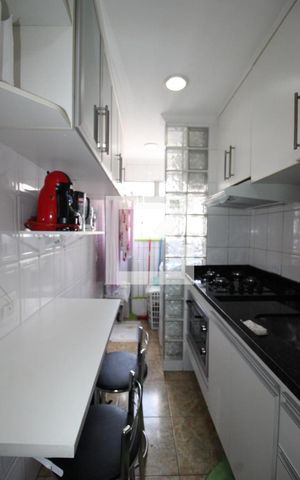 Apartamento à venda com 52m², 2 quartos e 1 vagaCozinha
