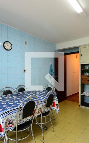 Casa à venda com 140m², 4 quartos e 2 vagasCozinha