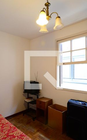 Casa à venda com 140m², 4 quartos e 2 vagasQuarto 1