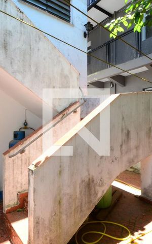 Casa à venda com 140m², 4 quartos e 2 vagasÁrea externa