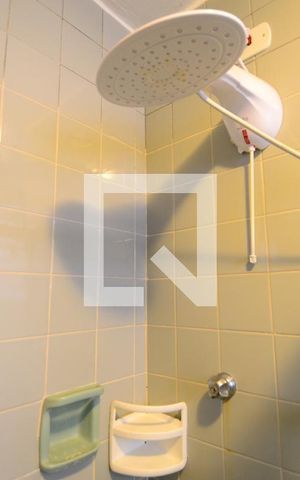 Casa à venda com 140m², 4 quartos e 2 vagasBanheiro Social