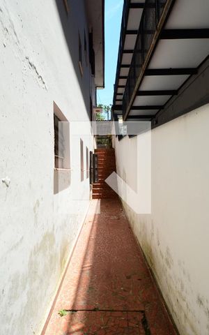 Casa à venda com 140m², 4 quartos e 2 vagasÁrea externa