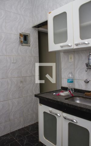 Apartamento para alugar com 79m², 2 quartos e sem vagaCozinha