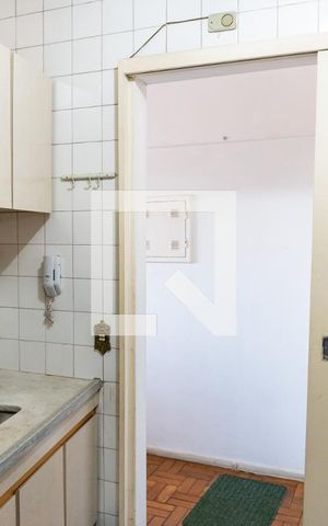Apartamento à venda com 42m², 1 quarto e 1 vaga Apartamento à venda com 42m², 1 quarto e 1 vagaCozinha