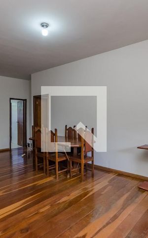 Casa para alugar com 150m², 4 quartos e 2 vagas Casa para alugar com 150m², 4 quartos e 2 vagasSala 1