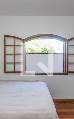 Casa para alugar com 150m², 4 quartos e 2 vagas Casa para alugar com 150m², 4 quartos e 2 vagasSuíte 2