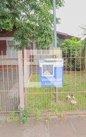 Casa à venda com 105m², 4 quartos e 1 vagaFachada
