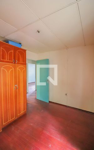 Casa à venda com 105m², 4 quartos e 1 vagaQuarto 1