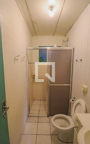 Casa à venda com 105m², 4 quartos e 1 vagaBanheiro