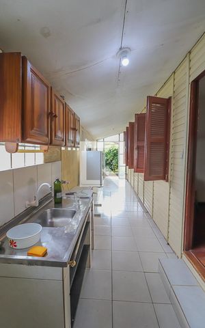 Casa à venda com 105m², 4 quartos e 1 vagaCozinha
