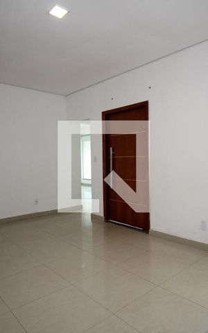 Casa de condomínio para alugar com 130m², 3 quartos e 2 vagasSala de estar