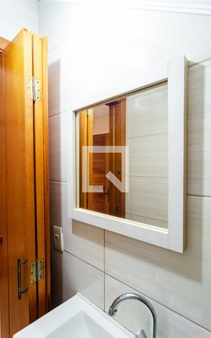 Casa à venda com 117m², 2 quartos e 2 vagas Casa à venda com 117m², 2 quartos e 2 vagasLavabo