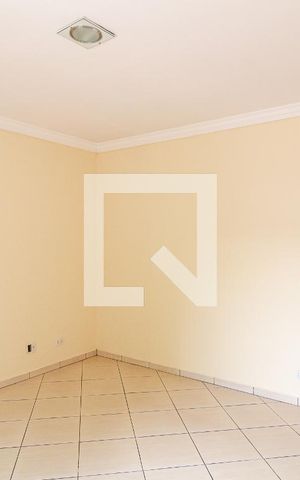 Casa à venda com 117m², 2 quartos e 2 vagas Casa à venda com 117m², 2 quartos e 2 vagasQuarto 2