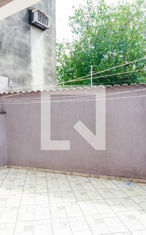 Casa à venda com 117m², 2 quartos e 2 vagas Casa à venda com 117m², 2 quartos e 2 vagasÁrea de Serviço