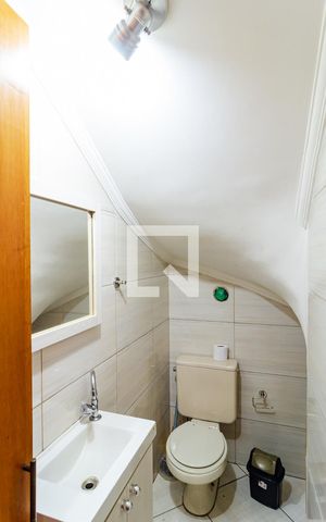Casa à venda com 117m², 2 quartos e 2 vagas Casa à venda com 117m², 2 quartos e 2 vagasLavabo