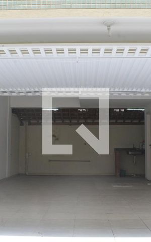 Casa de condomínio para alugar com 114m², 3 quartos e 2 vagasGaragem