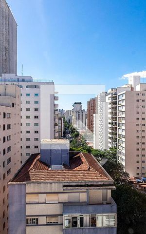 Apartamento para alugar com 170m², 2 quartos e 1 vaga Apartamento para alugar com 170m², 2 quartos e 1 vagaSala - Varanda