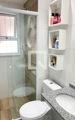 Apartamento à venda com 54m², 2 quartos e 1 vaga Apartamento à venda com 54m², 2 quartos e 1 vagaBanheiro