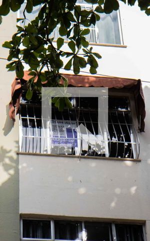 Apartamento à venda com 65m², 2 quartos e 1 vagaPlaquinha