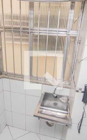 Apartamento à venda com 65m², 2 quartos e 1 vagaÁrea de Serviço