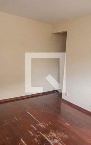 Apartamento à venda com 65m², 2 quartos e 1 vagaSala