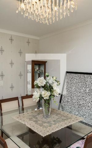 Casa à venda com 209m², 3 quartos e 4 vagas Casa à venda com 209m², 3 quartos e 4 vagasSala de Jantar