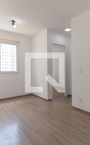 Apartamento à venda com 40m², 2 quartos e sem vaga Apartamento à venda com 40m², 2 quartos e sem vagaSala