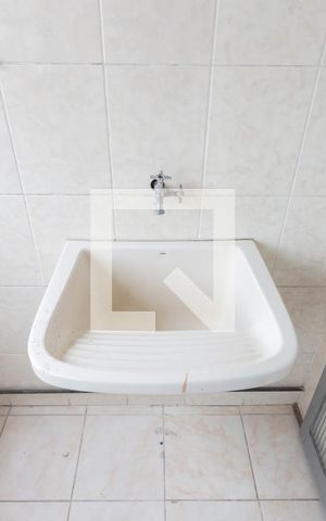 Apartamento para alugar com 83m², 2 quartos e 1 vaga Apartamento para alugar com 83m², 2 quartos e 1 vagaArea de Serviços