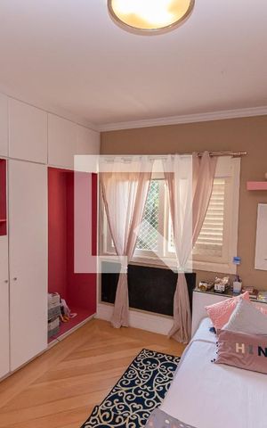 Casa de condomínio para alugar com 439m², 4 quartos e 4 vagas Casa de condomínio para alugar com 439m², 4 quartos e 4 vagasSuite 4