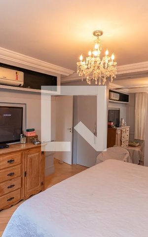 Casa de condomínio para alugar com 439m², 4 quartos e 4 vagas Casa de condomínio para alugar com 439m², 4 quartos e 4 vagasSuite 1