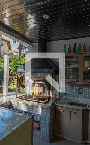 Casa de condomínio para alugar com 439m², 4 quartos e 4 vagas Casa de condomínio para alugar com 439m², 4 quartos e 4 vagasÁrea gourmet