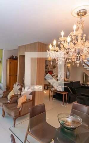 Casa de condomínio para alugar com 439m², 4 quartos e 4 vagas Casa de condomínio para alugar com 439m², 4 quartos e 4 vagasSala de Jantar