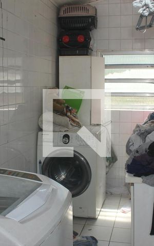 Casa à venda com 200m², 6 quartos e 2 vagasÁrea de Serviço