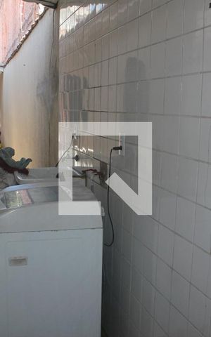 Casa à venda com 200m², 6 quartos e 2 vagasÁrea de Serviço