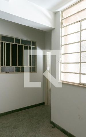 Apartamento à venda com 100m², 2 quartos e sem vaga Apartamento à venda com 100m², 2 quartos e sem vagaCopa