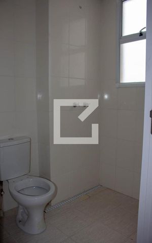 Apartamento à venda com 47m², 2 quartos e 1 vaga Apartamento à venda com 47m², 2 quartos e 1 vagaBanheiro