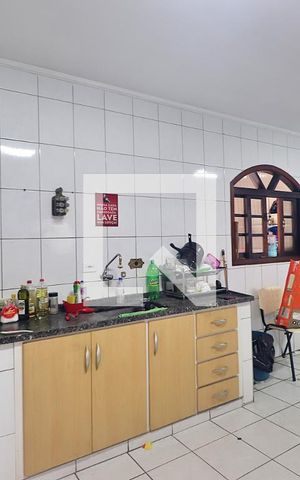 Casa à venda com 150m², 4 quartos e 4 vagasCozinha